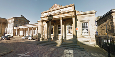 Picture of the Kings Head pub at Huddersfield Station